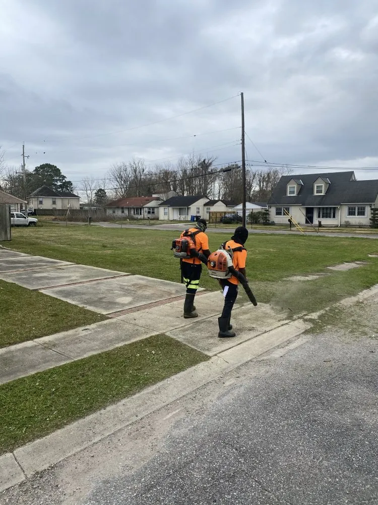 Top-rated landscape design in New Orleans, LA - Cutt & Trim Lawn Care