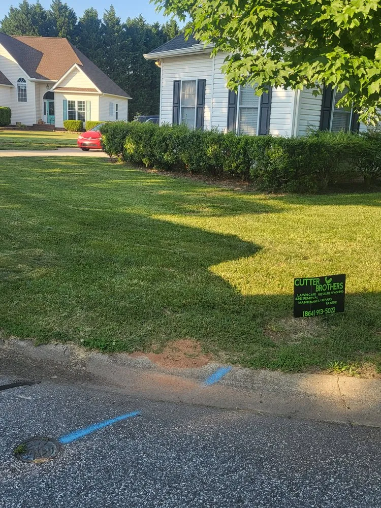 Custom residential landscaping in Spartanburg, SC - Cutter Brothers