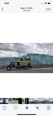 Cutter's Edge Lawn Maintenance and Hydroseeding Logo