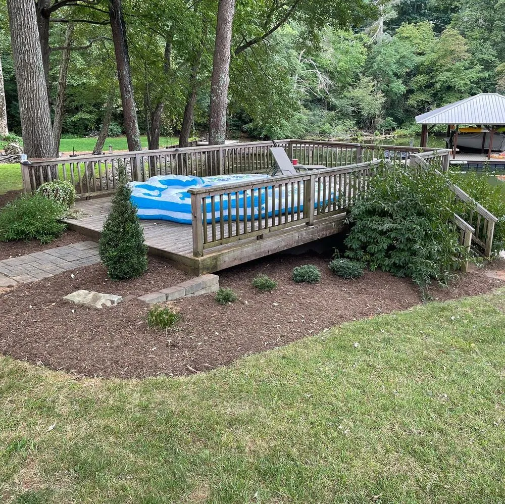 Local yard maintenance in Hickory, NC - Cutters Edge Lawn Specialists