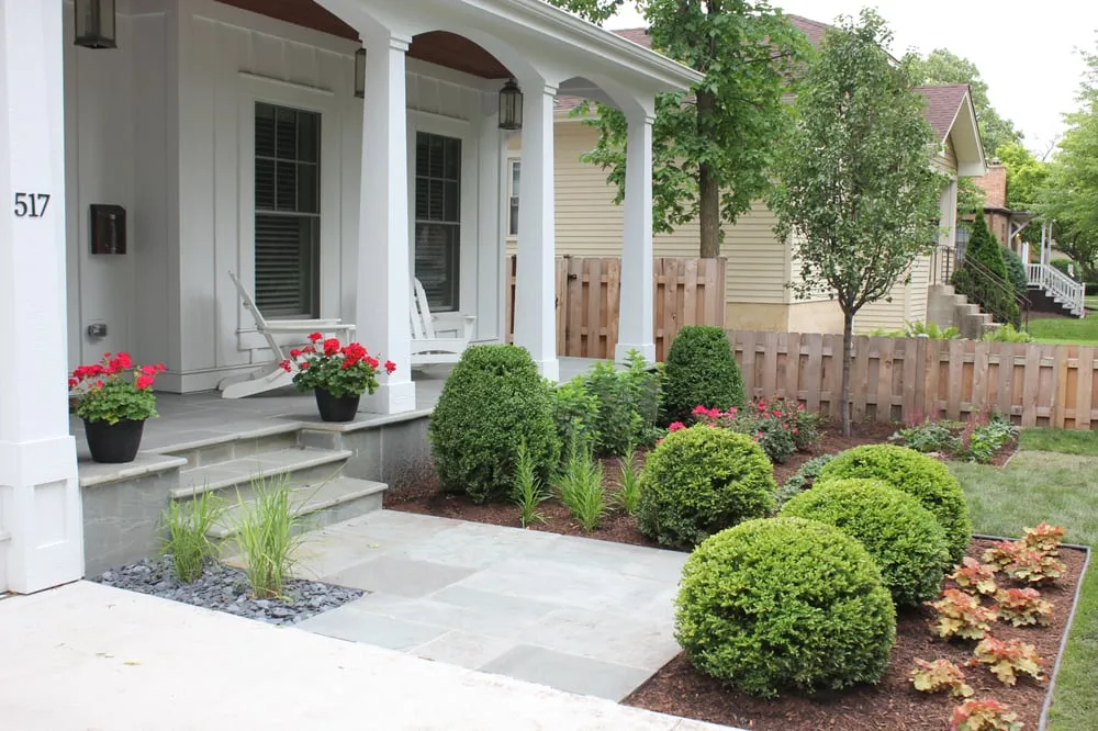 Top-rated outdoor landscaping in Elmhurst, IL by Cutter's Landscaping