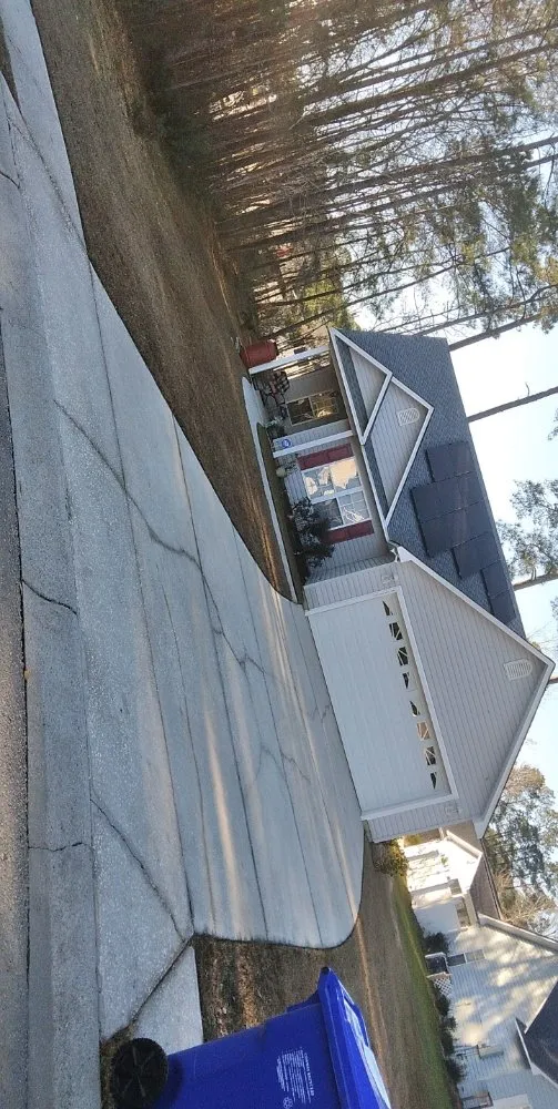 Expert yard maintenance in Galivants Ferry, SC by Cuttin Crew