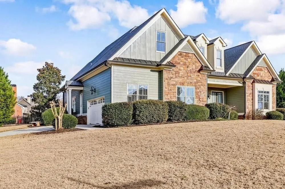 Expert outdoor landscaping for homes across Jefferson, GA - Cuttin’ Cuban Lawn Care