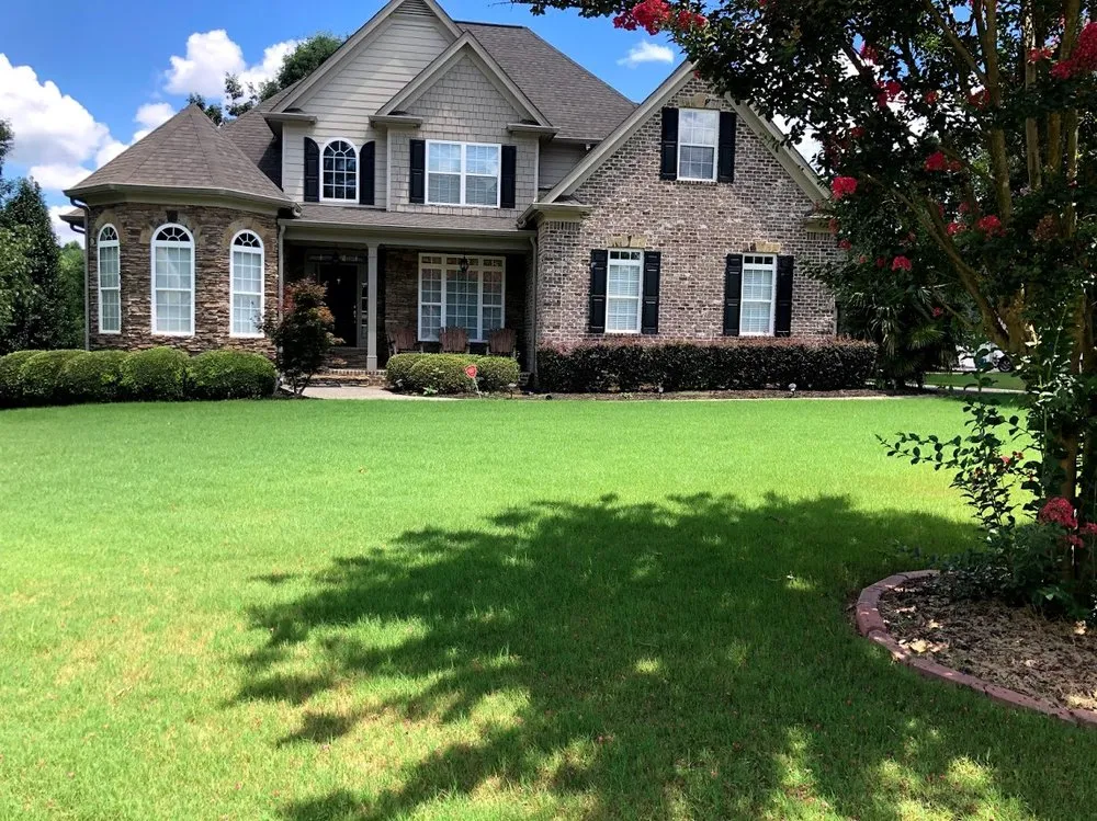 Top-rated yard cleanup service with custom design in Jefferson, GA by Cuttin’ Cuban Lawn Care