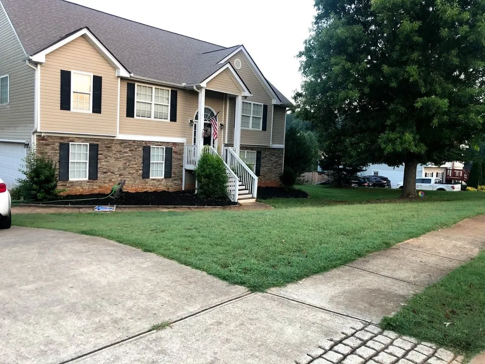 Local residential landscaping for year-round maintenance in Jefferson, GA by Cuttin’ Cuban Lawn Care