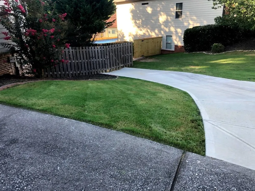 Reliable yard maintenance for year-round maintenance in Jefferson, GA by Cuttin’ Cuban Lawn Care