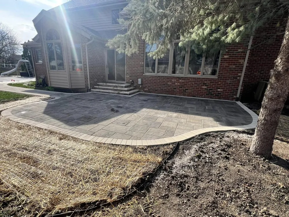 Expert lawn care service in Morris, IL - Cuttin Edge Lawn To Landscaping