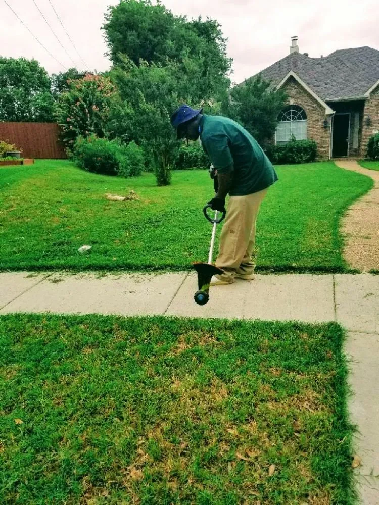 Affordable yard maintenance for outdoor upgrades across Arlington, TX - Cuttin It Close Lawn Care Service