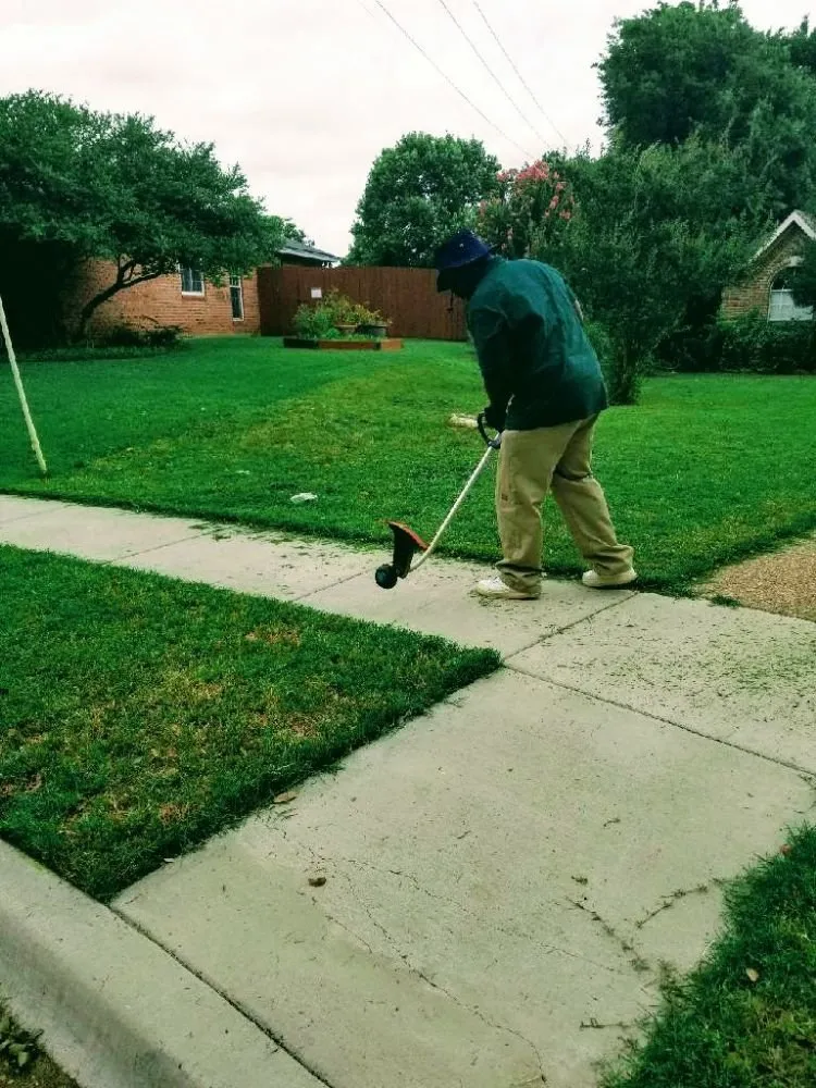 Local landscape installation in Arlington, TX by Cuttin It Close Lawn Care Service