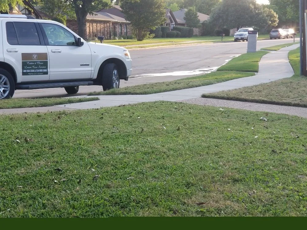 Expert yard maintenance experts serving Arlington, TX - Cuttin It Close Lawn Care Service