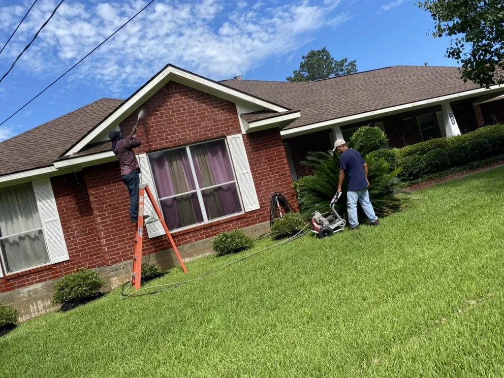 Custom landscape design in Livingston, TX by Cuttin Texas
