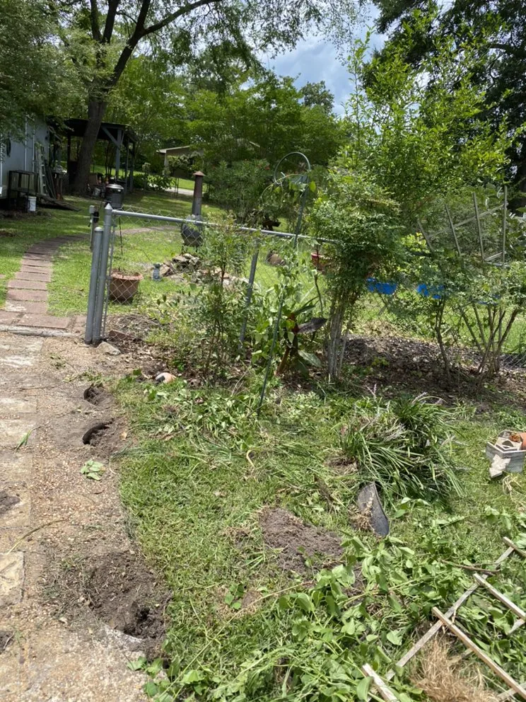 Trusted landscape installation in Livingston, TX by Cuttin Texas