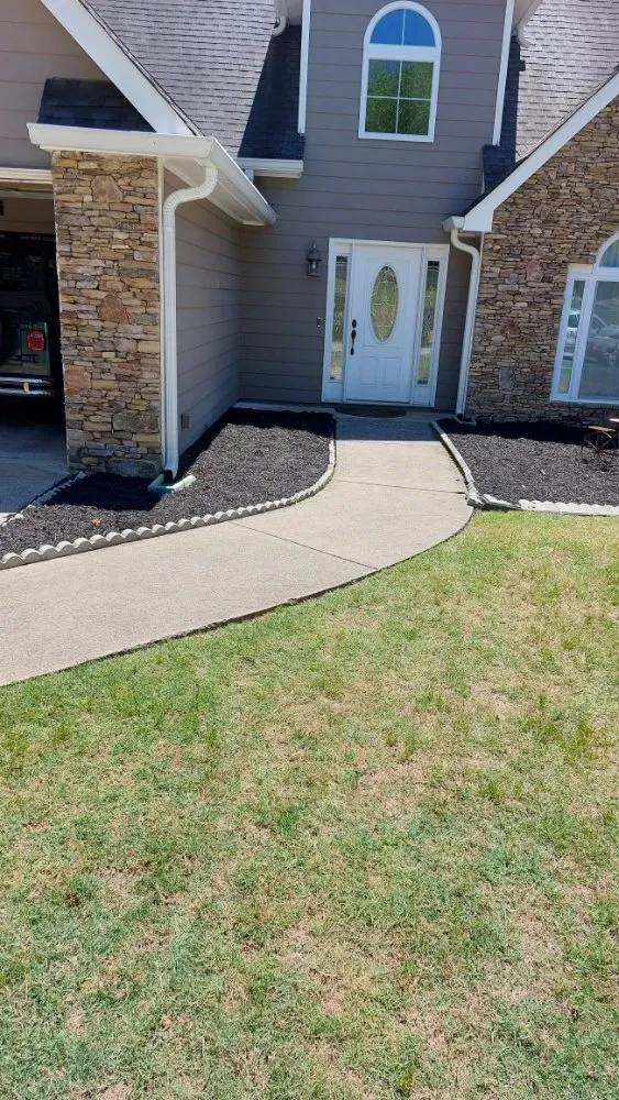 Professional yard maintenance experts serving Lawrenceville, GA - Cuttin Up Lawncare & Development