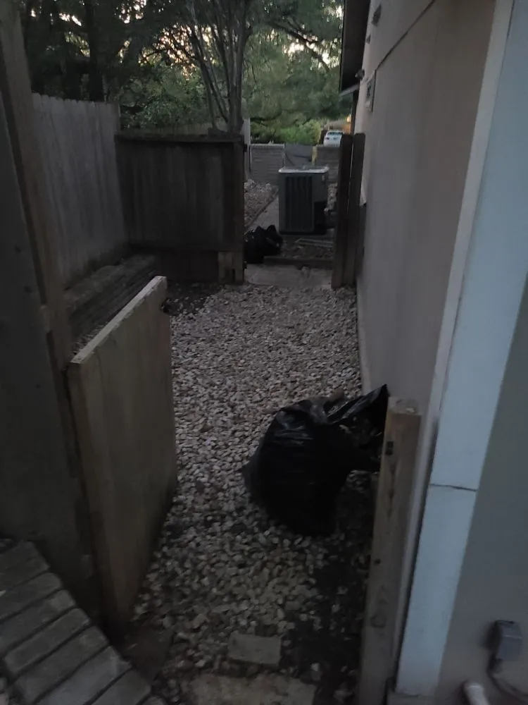 Reliable lawn care service in San Antonio, TX - Cutting 4 Miles Landscaping