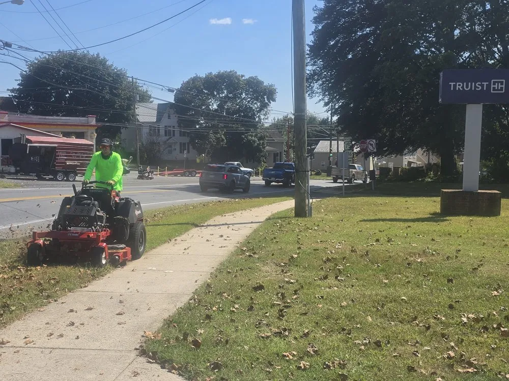 Affordable outdoor landscaping experts serving Greencastle, PA - Cutting Crew
