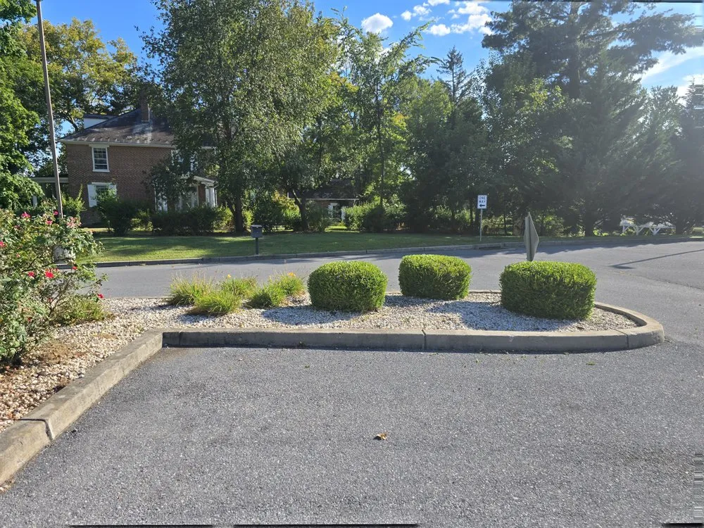 Expert lawn mowing service experts serving Greencastle, PA - Cutting Crew