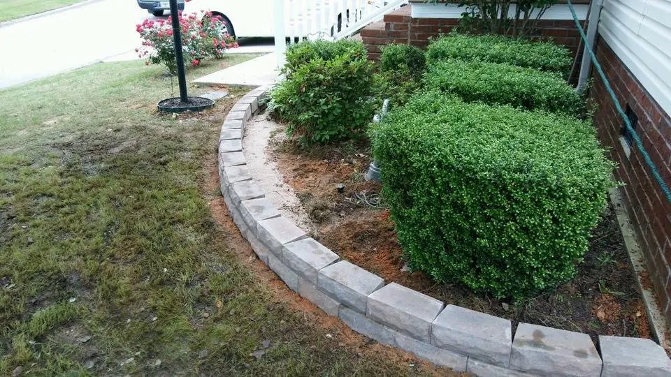 Expert garden landscaping in Evans, GA by Cutting Edge Augusta
