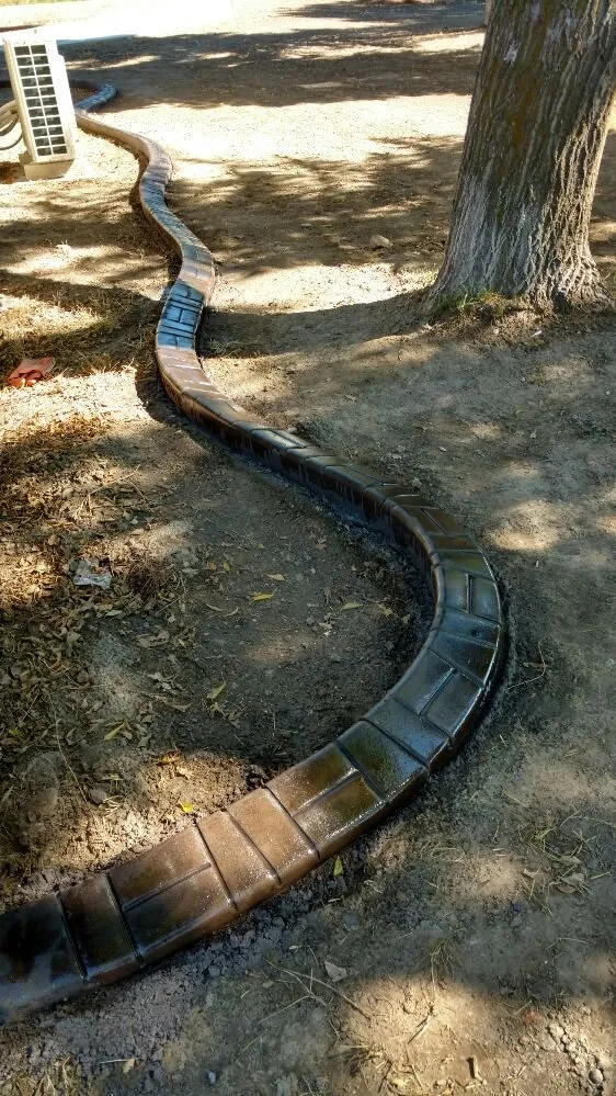 Custom residential landscaping in Rupert, ID by Cutting Edge Curbing