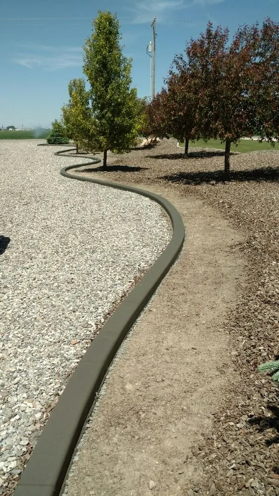 Professional yard cleanup service experts serving Rupert, ID - Cutting Edge Curbing