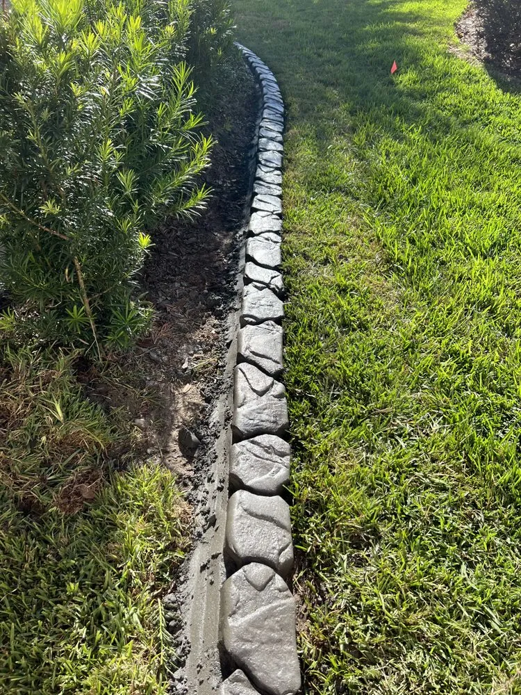 Local lawn mowing service for residential properties across Tampa, FL - Cutting Edge Curbing