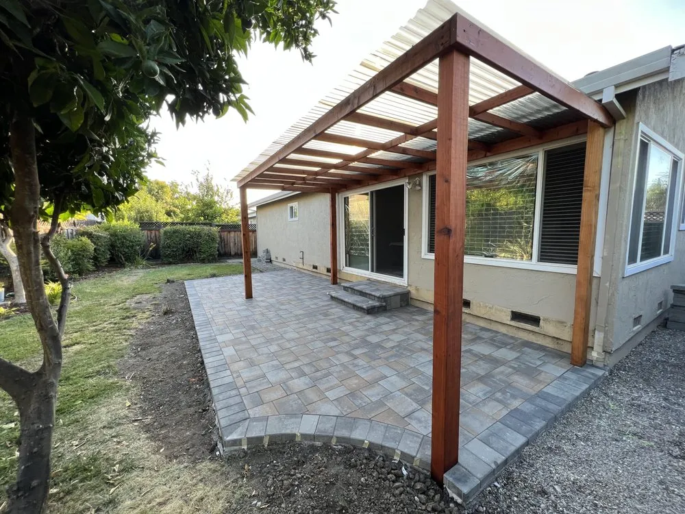 Professional residential landscaping experts serving Sunnyvale, CA - Cutting Edge Design & Build