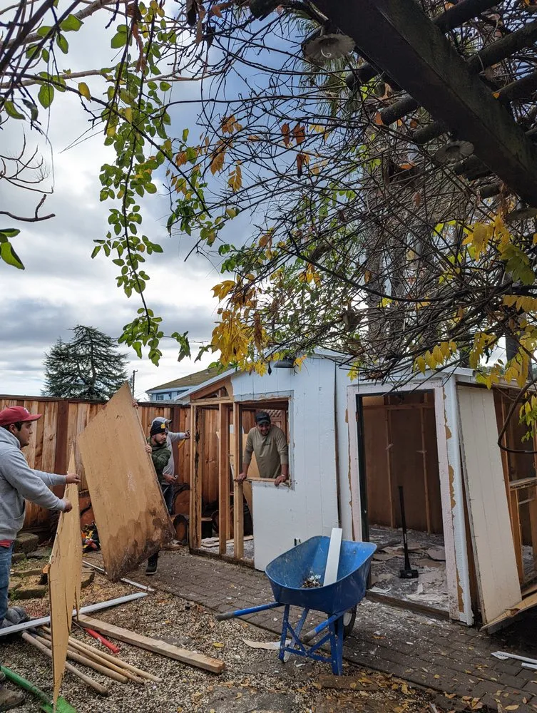 Custom yard cleanup service in Sunnyvale, CA - Cutting Edge Design & Build