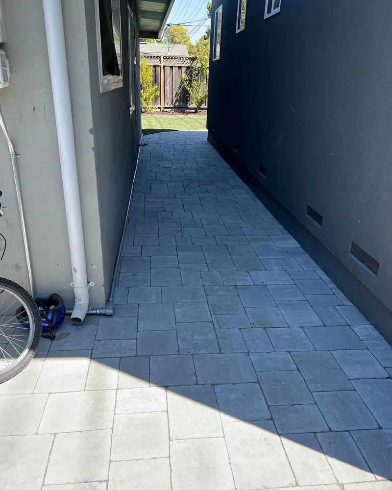 Professional lawn care service in Sunnyvale, CA - Cutting Edge Design & Build