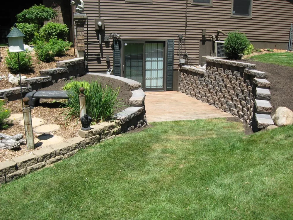 Local lawn care service in Rockford, MI - Cutting Edge Hardscapes