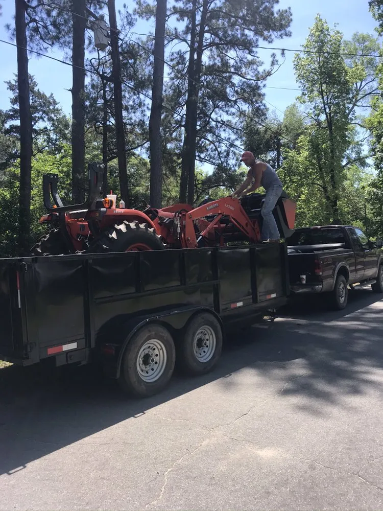 Trusted residential landscaping for beautiful yards across Hawkinsville, GA - Cutting Edge