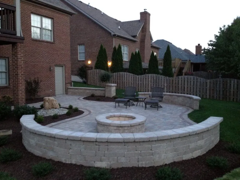 Custom landscaping services experts serving Nicholasville, KY - Cutting Edge Landscapes