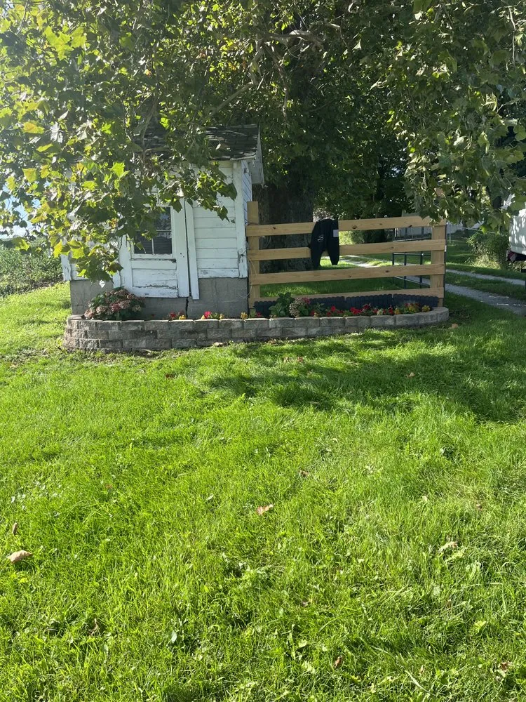 Top-rated yard maintenance in Plymouth, IN by Cutting Edge Landscapes