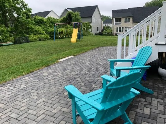 Expert residential landscaping for residential properties in Edgewater, MD by Cutting Edge Landscaping