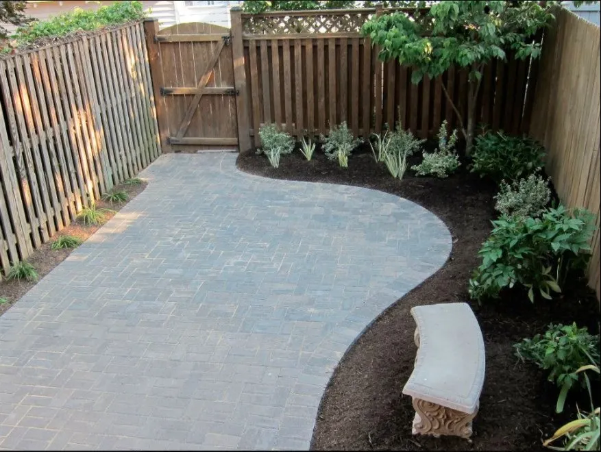 Affordable lawn care service in Alexandria, VA by Cutting Edge Lawn & Landscaping