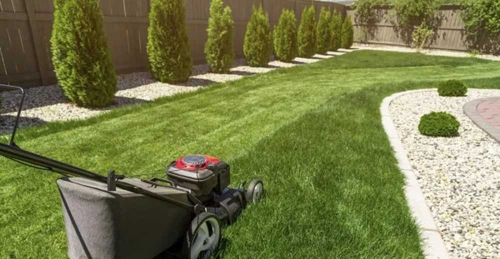 Affordable garden landscaping in Bedford, IN - Cutting Edge Lawn And Home