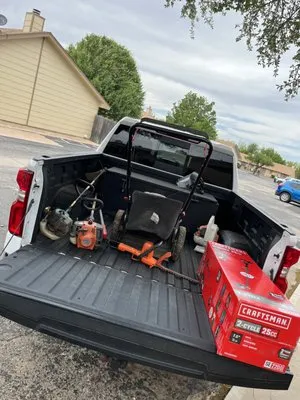 Cutting Edge Lawn care & Landscaping Logo