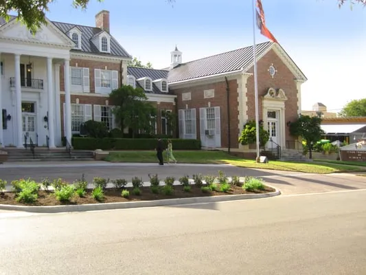 Cutting Edge Lawn Care Logo