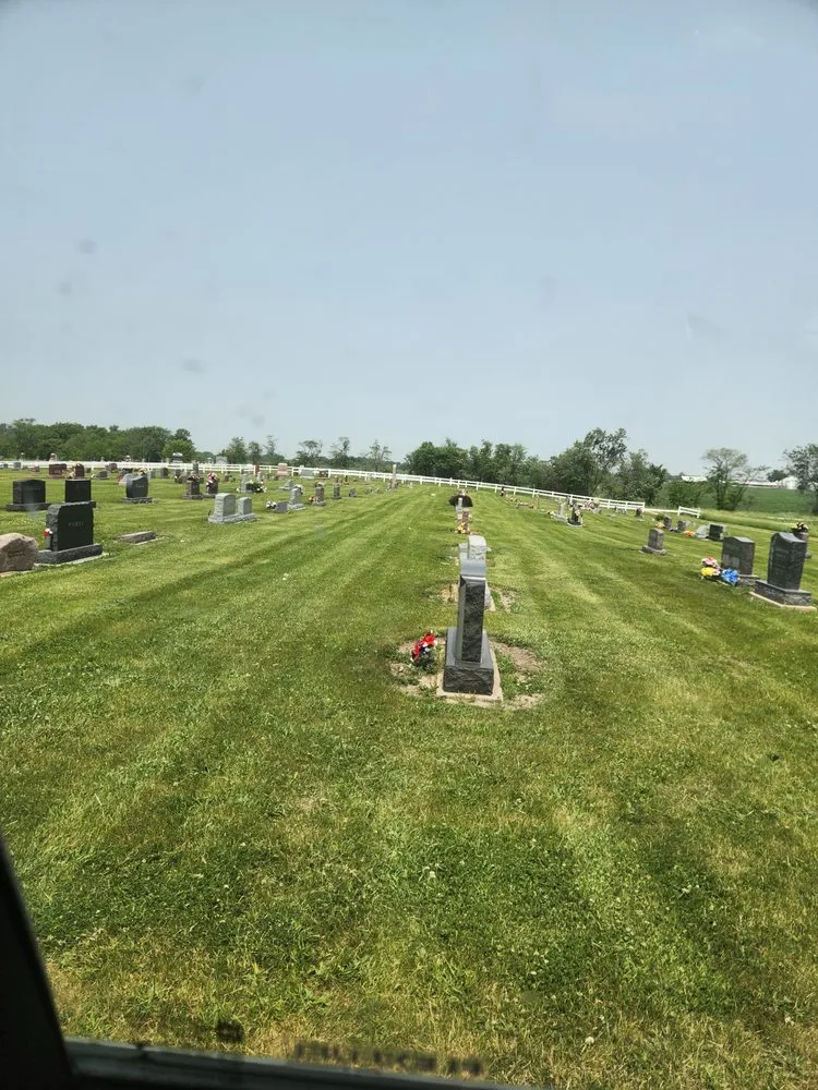 Reliable landscape installation for homes in Hedrick, IA by Cutting Edge Lawn Care