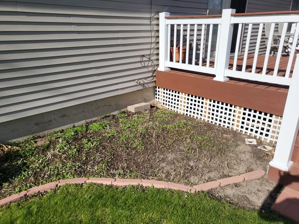 Affordable yard cleanup service experts serving Hedrick, IA - Cutting Edge Lawn Care