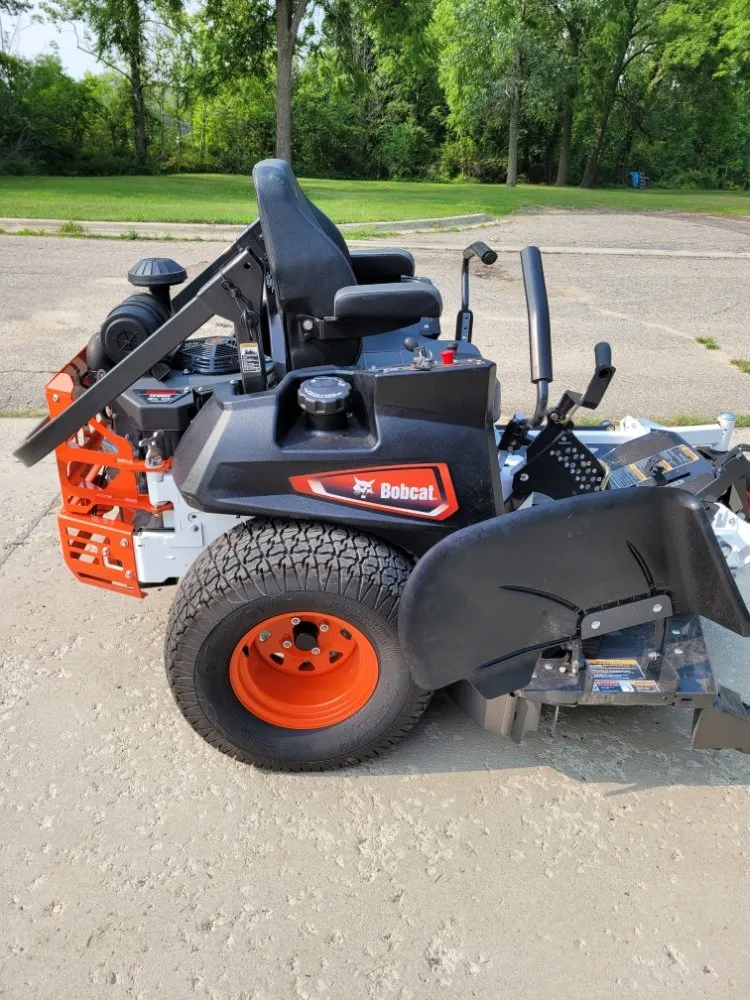 Local landscaping services in Lansing, MI - Cutting Edge Lawn Care