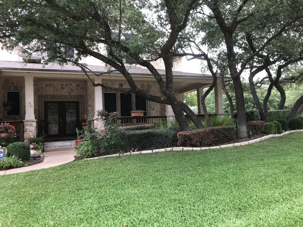 Top-rated lawn mowing service experts serving Round Rock, TX - Cutting Edge Lawn Care