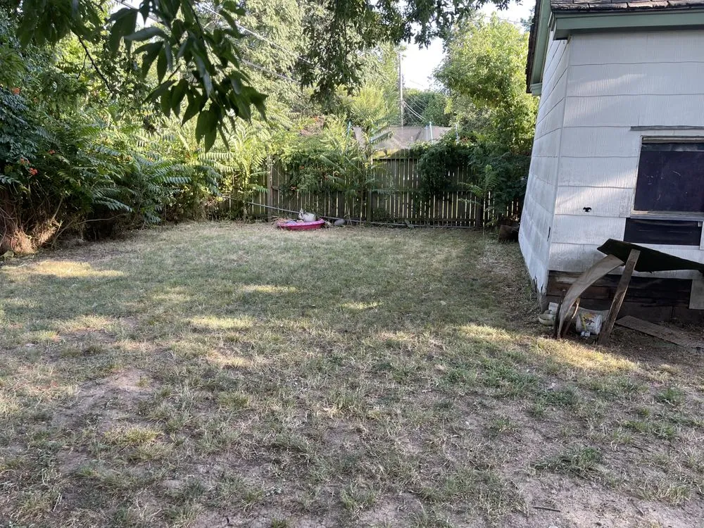 Professional residential landscaping in Bixby, OK by Cutting Edge Lawn Service