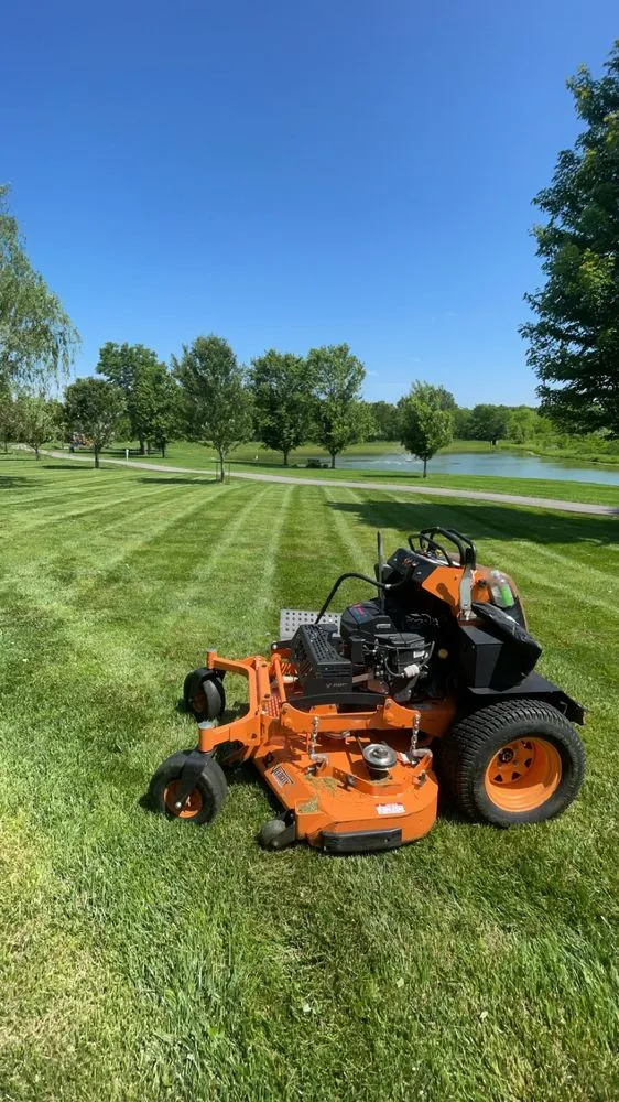 Trusted lawn care service experts serving Smithville, MO - Cutting Edge Lawn Solutions