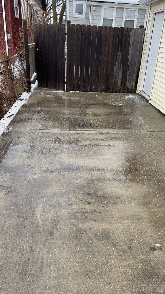 Reliable lawn care service for beautiful yards across Westchester, IL - Cutting Edge Lawncare