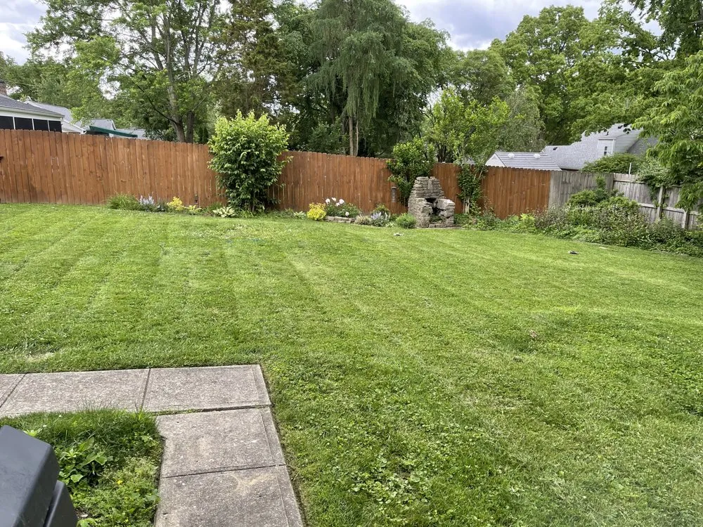 Expert outdoor landscaping in Ludlow, KY by Cutting Edge