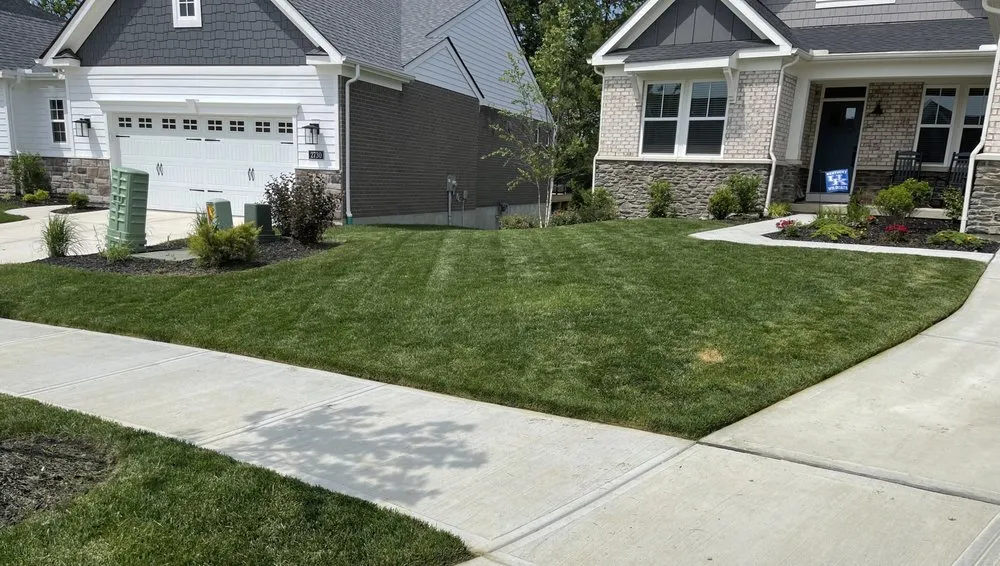 Professional lawn mowing service experts serving Ludlow, KY - Cutting Edge
