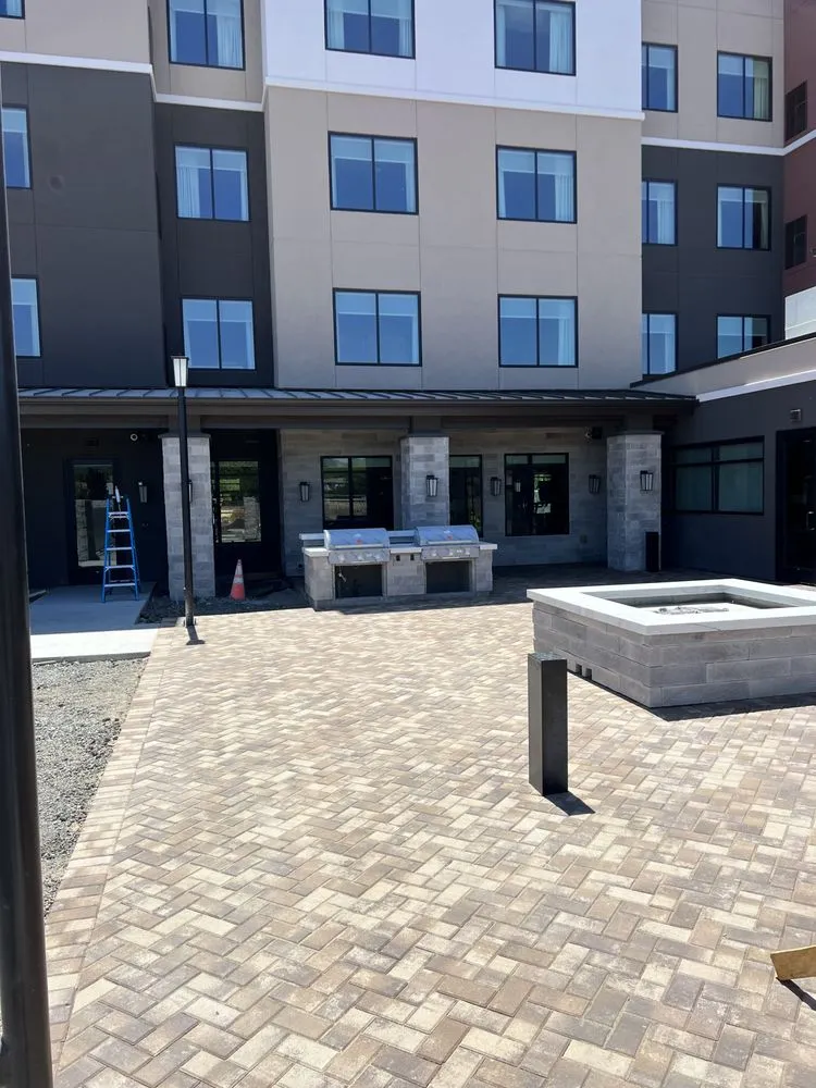 Trusted garden landscaping in Sacramento, CA by Cutting Edge Pavers & Outdoor Living