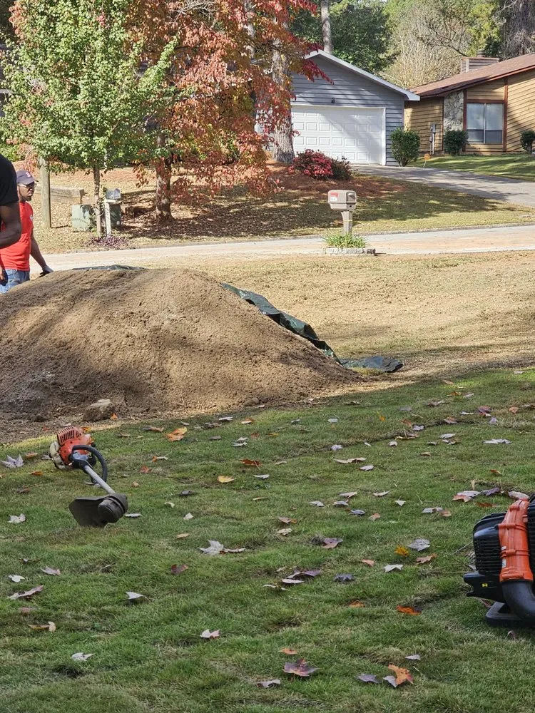 Expert outdoor landscaping in Griffin, GA by Cutting Edge Pro