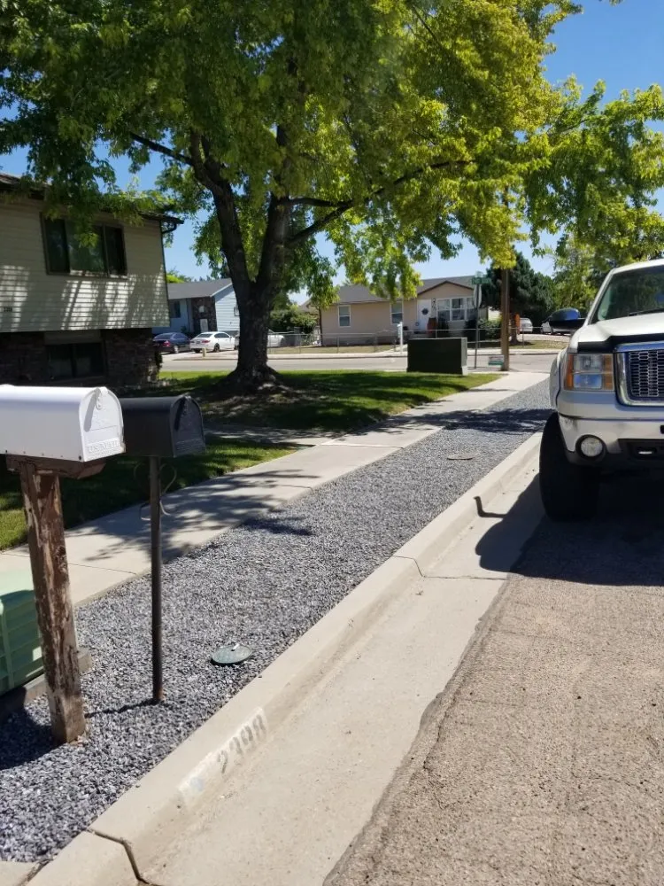 Expert yard maintenance in Harrisville, UT by Cutting Edge Professional