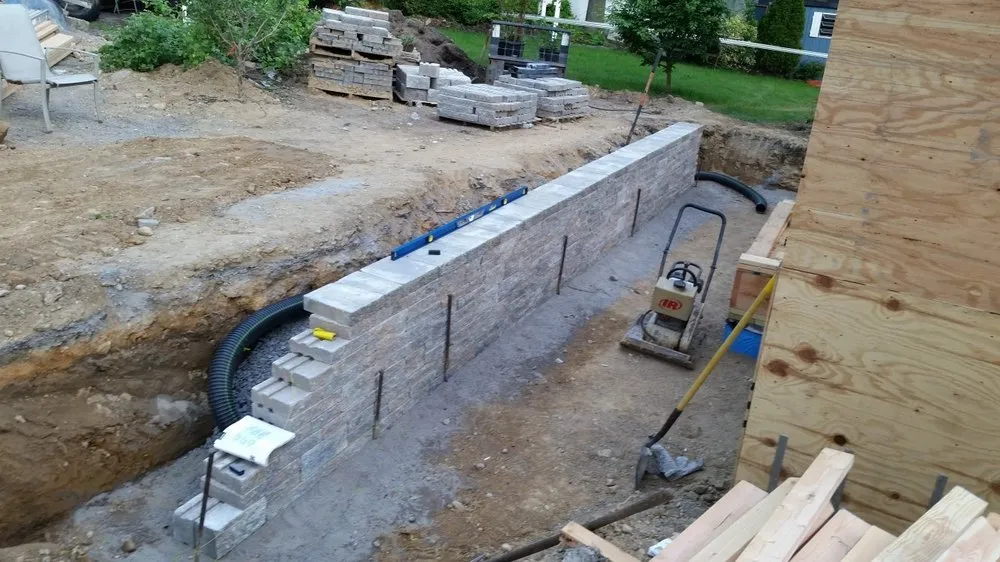 Custom outdoor landscaping in Huntington, NY - Cutting Edge Tree and Landscaping