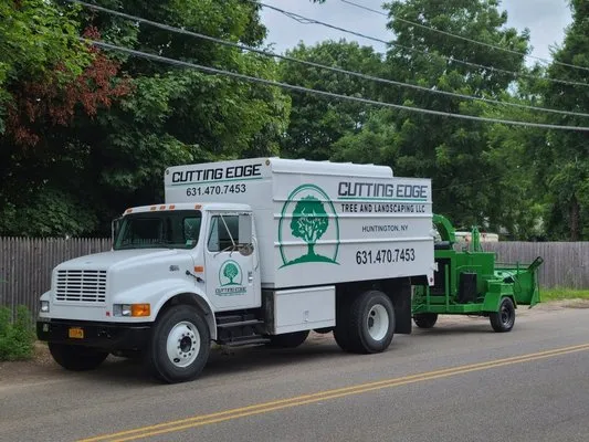 Cutting Edge Tree and Landscaping